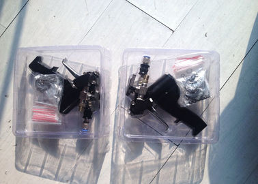 CE ISO Building PU Spray Gun For Polyurethane 1.3mm Chamber
